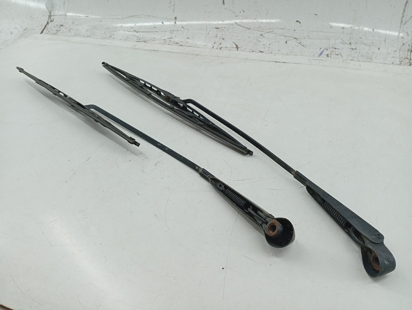 Astes/Escova Limpa Conjunto (2) OPEL CORSA B (S93) | 93 - 02 Imagem-1