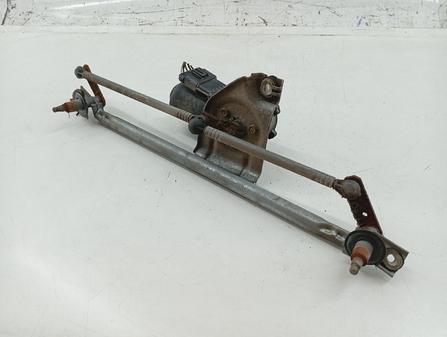 Motor Limpa Vidro Frente OPEL CORSA B (S93) | 93 - 02 Imagem-3