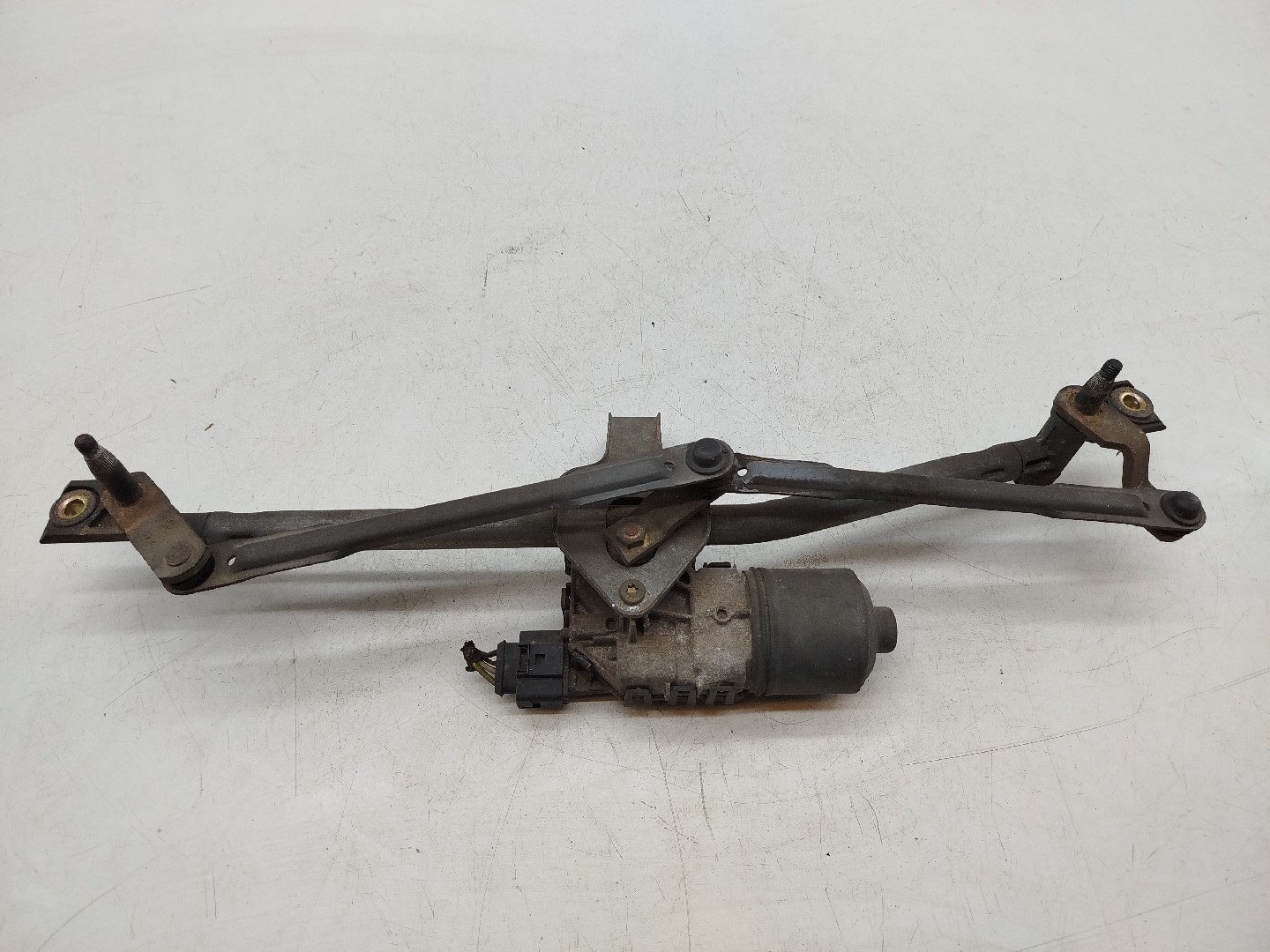 Motor do Limpa Para-Brisas SKODA FABIA I Combi (6Y5) | 00 - 07 Imagem-3