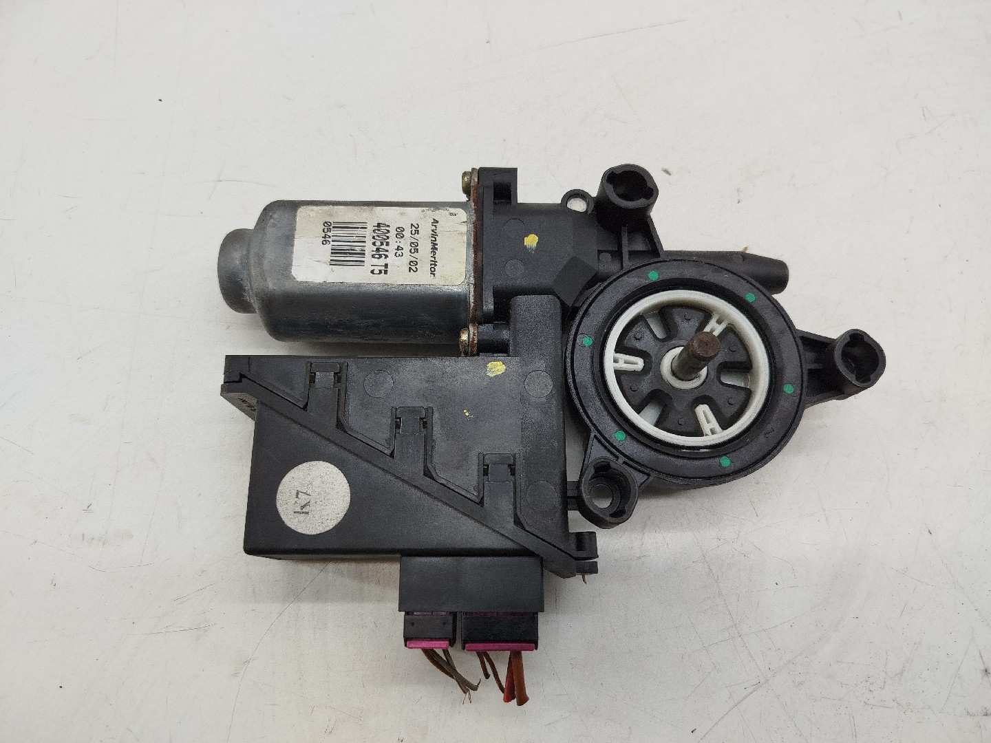 Motor de vidro traseiro direito SKODA FABIA I Combi (6Y5) | 00 - 07