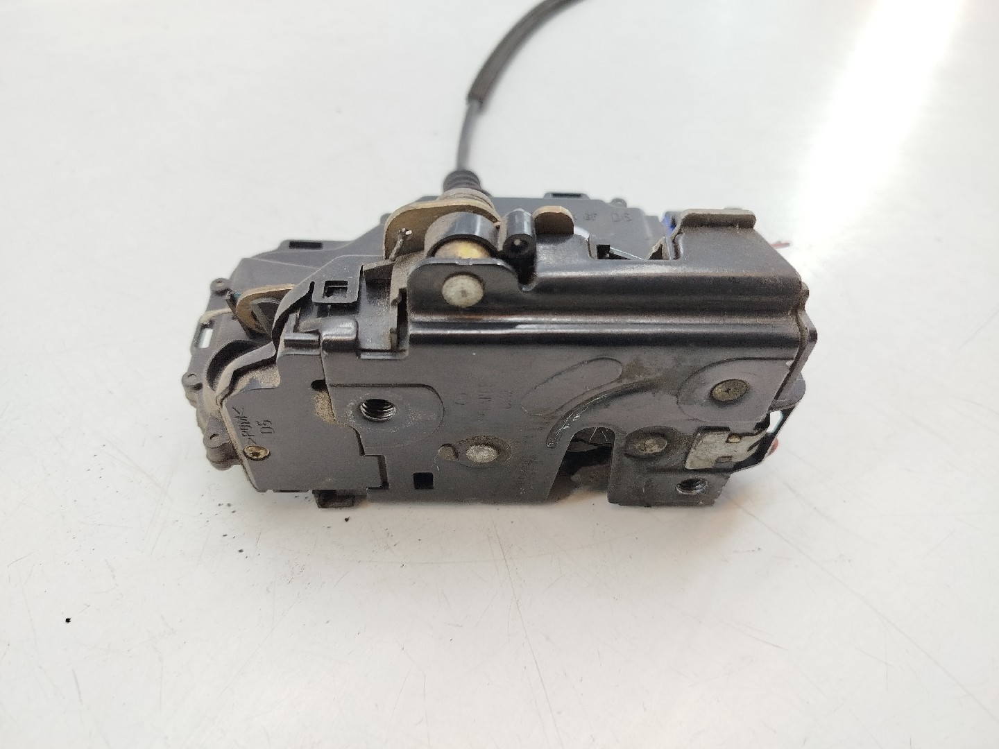 Fecho da Porta Frente Direito SKODA FABIA I Combi (6Y5) | 00 - 07 Imagem-5