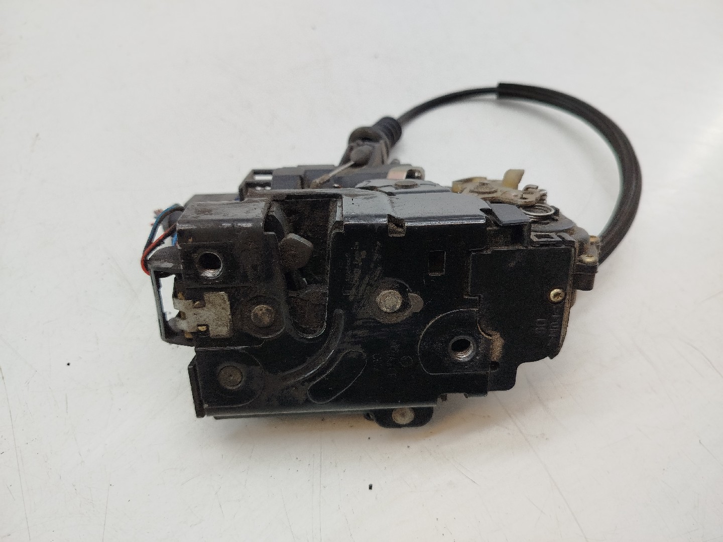 Fecho da Porta Frente Direito SKODA FABIA I Combi (6Y5) | 00 - 07 Imagem-7