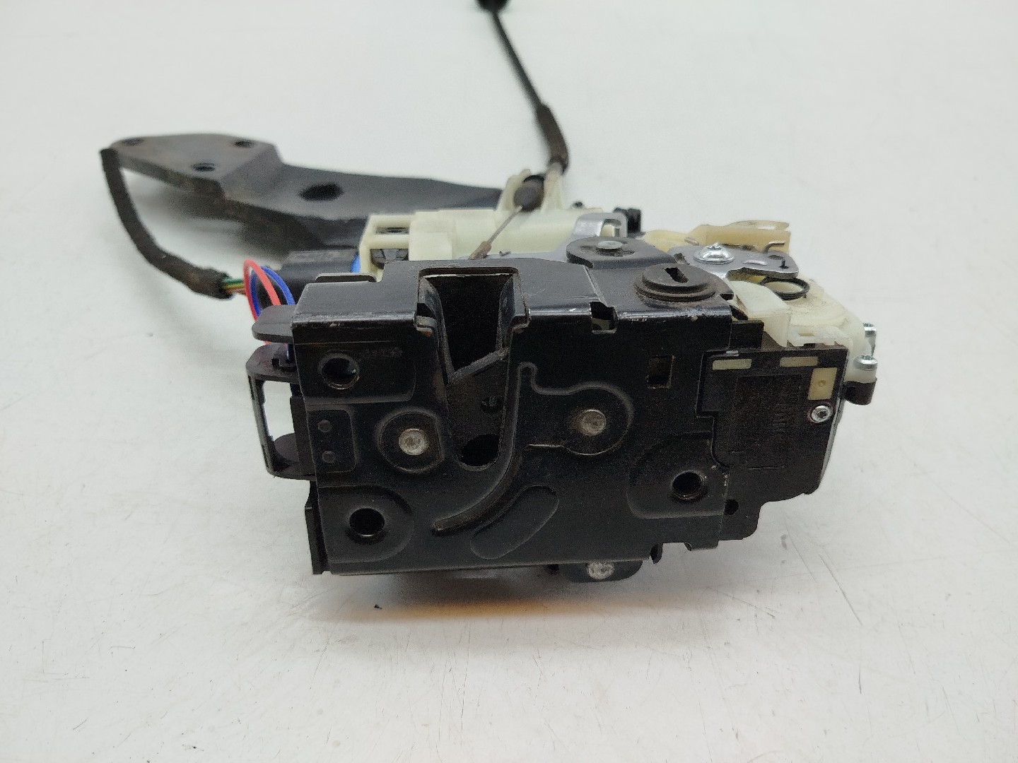 Fecho da Porta Trás Direito SKODA FABIA I Combi (6Y5) | 00 - 07 Imagem-3