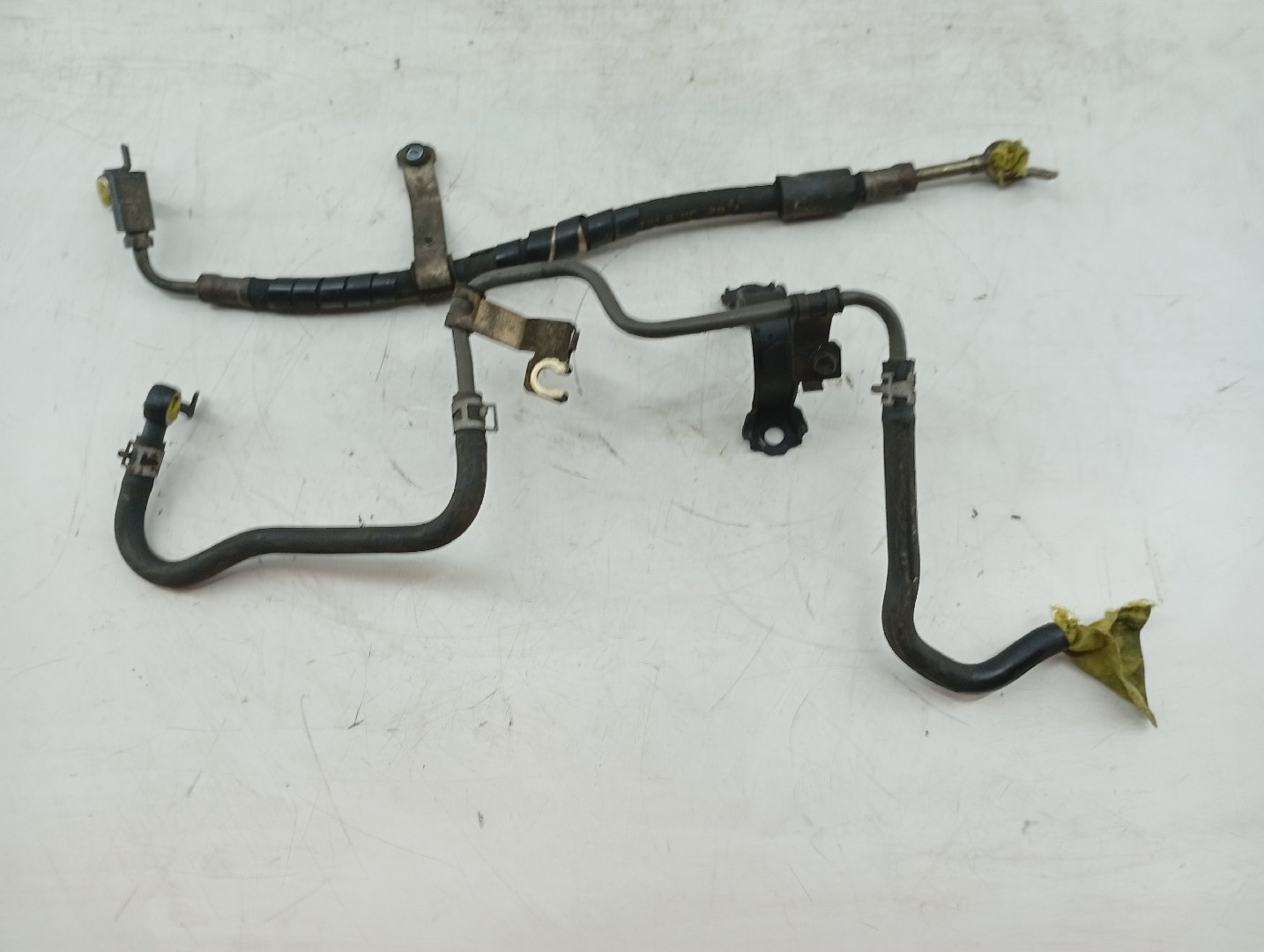 Tubos de direção assistida TOYOTA AVENSIS (_T22_) | 97 - 03