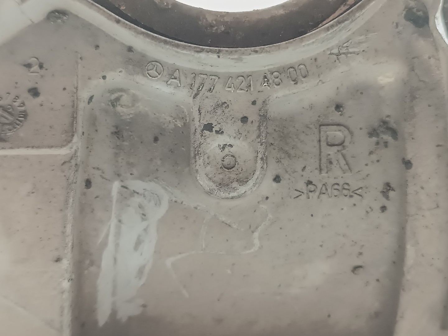 Manga de eixo frente direita MERCEDES-BENZ CLA (C118) | 19 -  Imagem-3