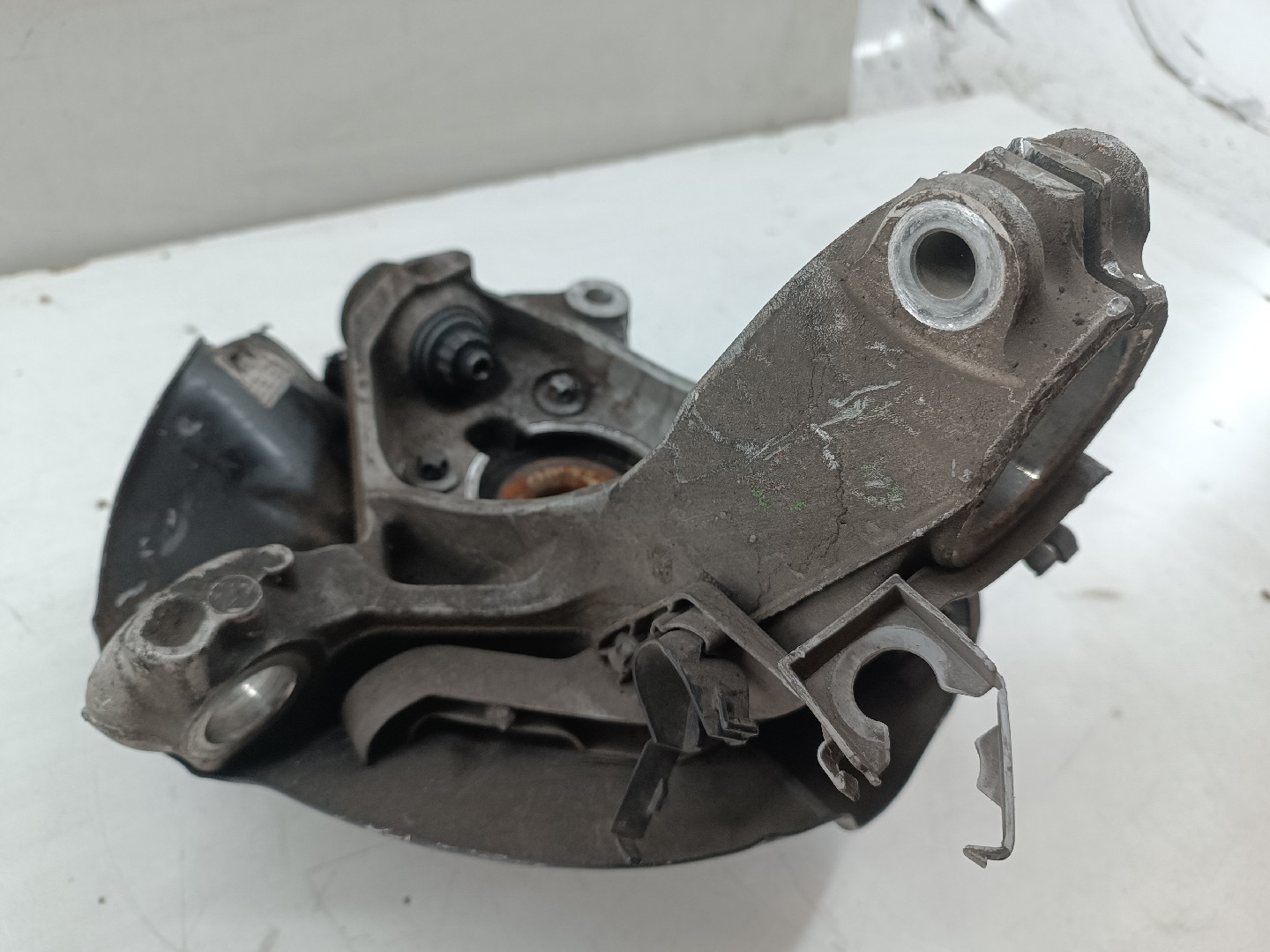 Manga de eixo frente direita MERCEDES-BENZ CLA (C118) | 19 -  Imagem-2