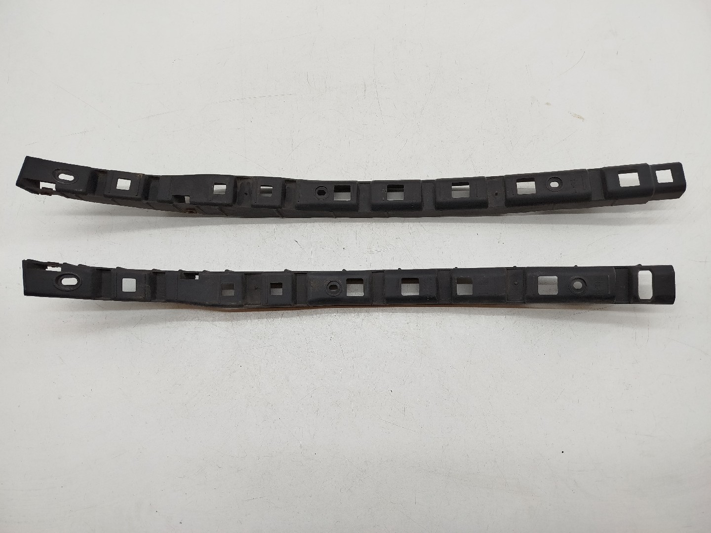 Guia de para-choques SKODA FABIA I Combi (6Y5) | 00 - 07