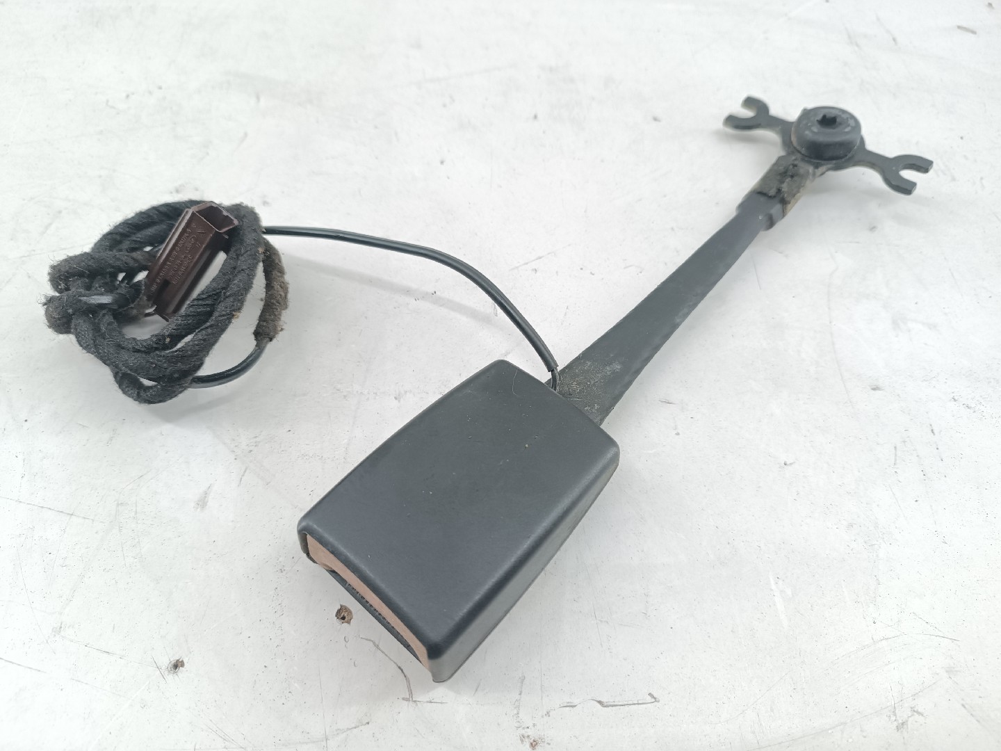 Encaixe do cinto FORD S-MAX (WA6) | 06 - 14