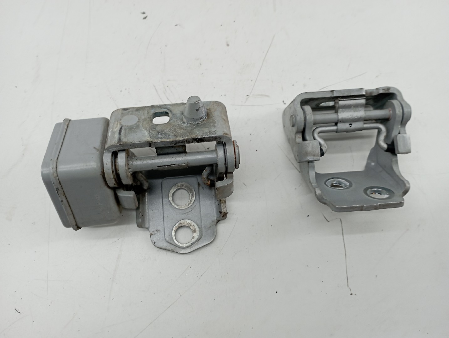 Dobradiças da porta PEUGEOT 207 (WA_, WC_) | 06 - 15