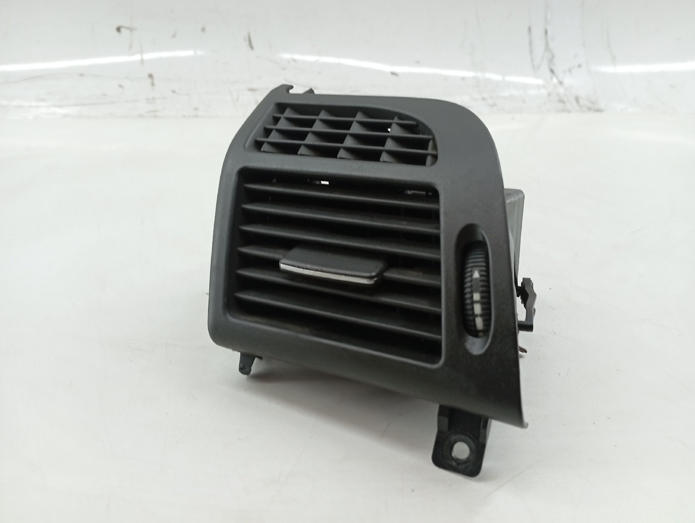 Difusor de ar esquerdo MERCEDES-BENZ E-CLASS T-Model (S211) | 03 - 09