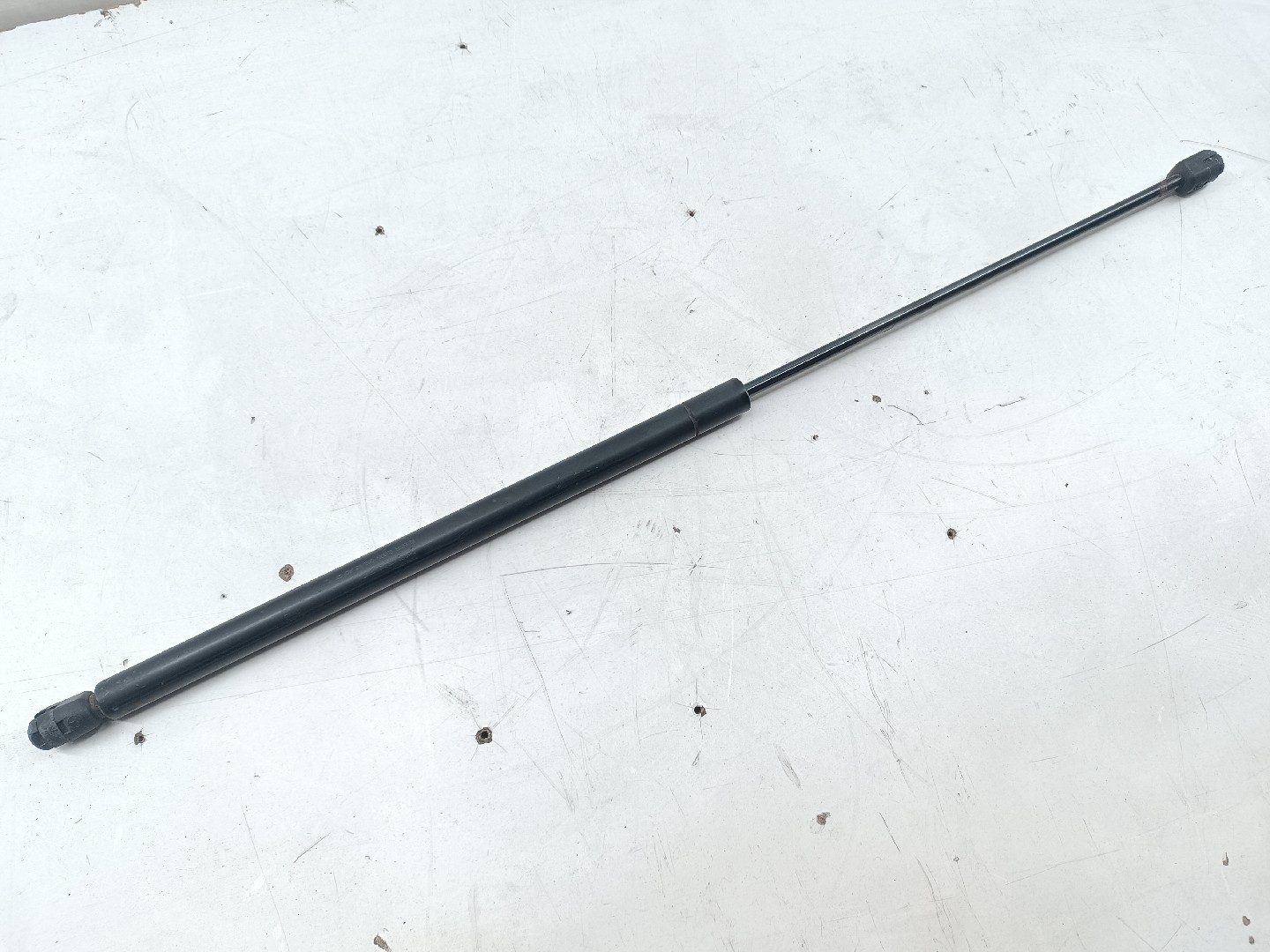 Amortecedores do capô MERCEDES-BENZ E-CLASS T-Model (S211) | 03 - 09 Imagem-4