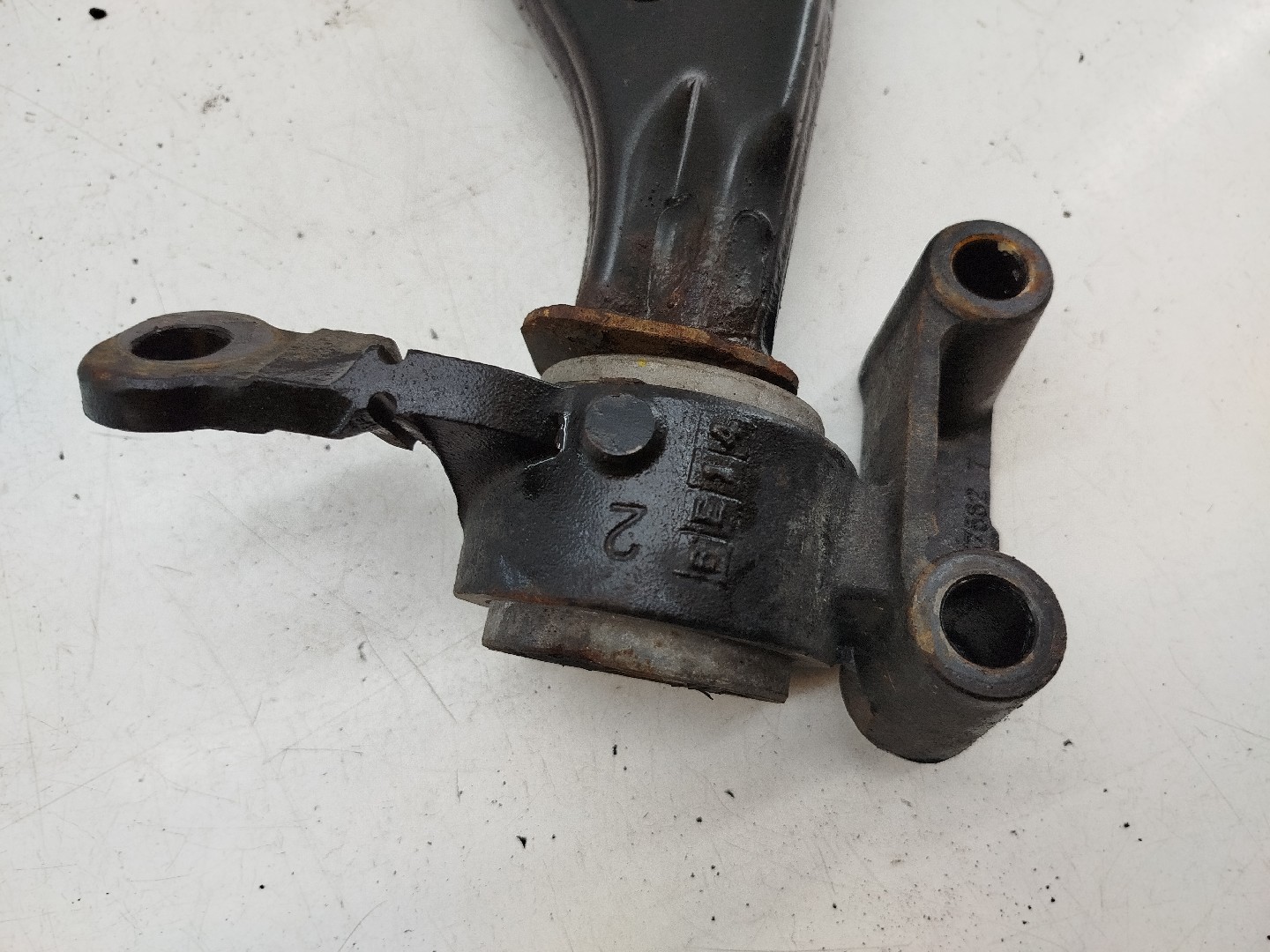 Braço de suspensão frente direito MINI MINI (R50, R53) | 01 - 06 Imagem-2
