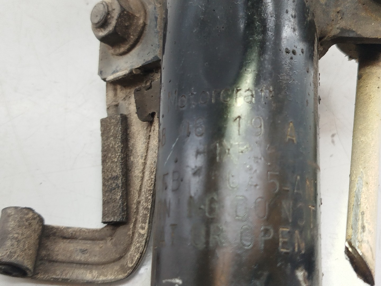 Amortecedor Dianteiro FORD FIESTA IV (JA_, JB_) | 95 - 02 Imagem-2