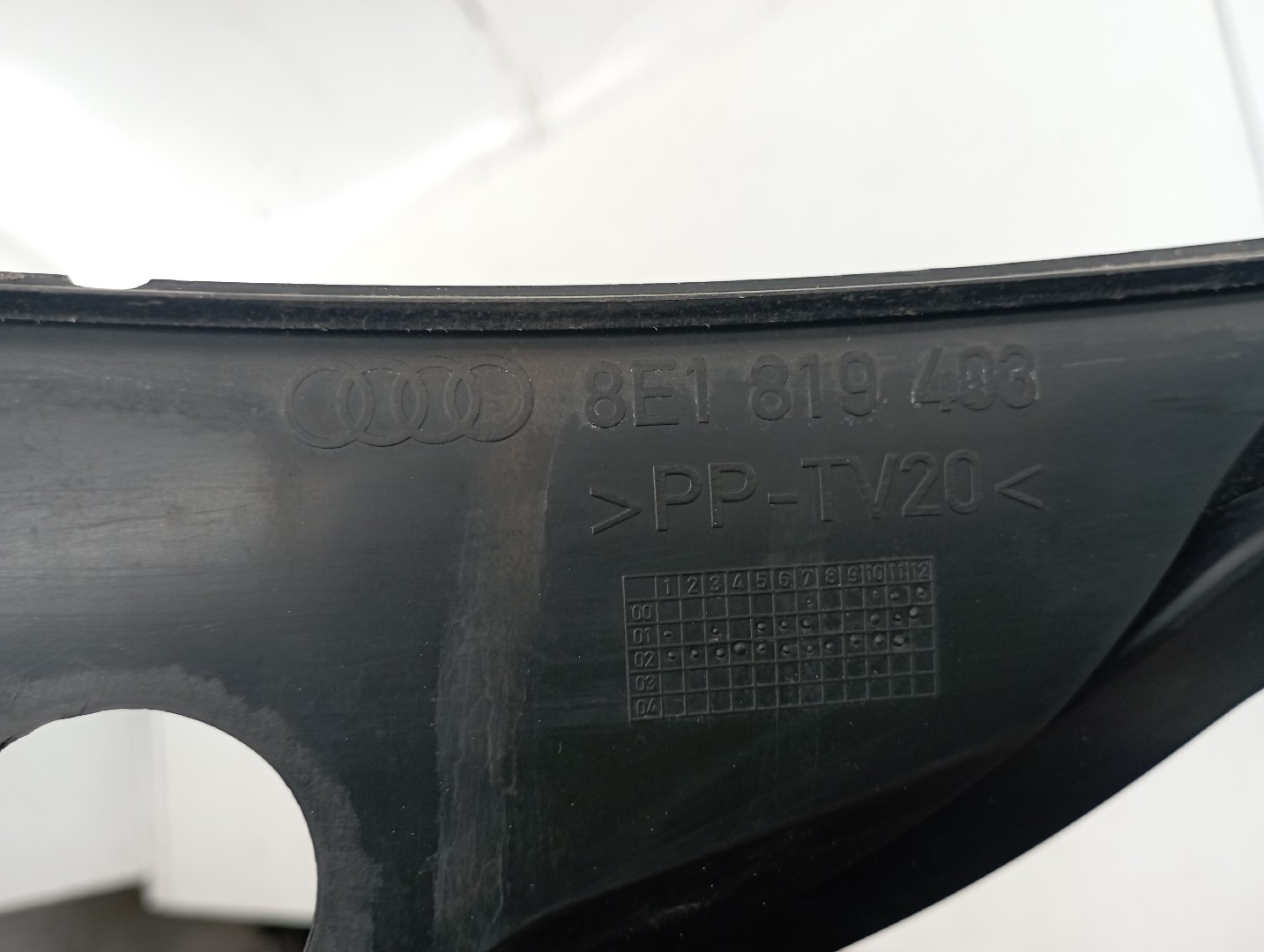 Grelha de torpedo AUDI A4 Avant (8E5, B6) | 00 - 05 Imagem-2