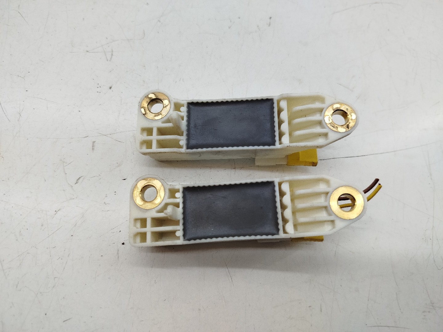 Sensores de airbag MINI MINI (R50, R53) | 01 - 06 Imagem-2