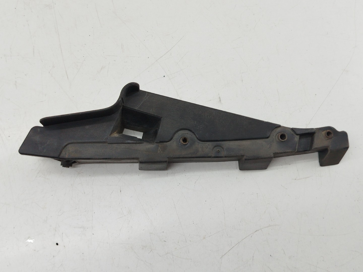 Acabamento de Guarda-Lamas MINI MINI (R50, R53) | 01 - 06