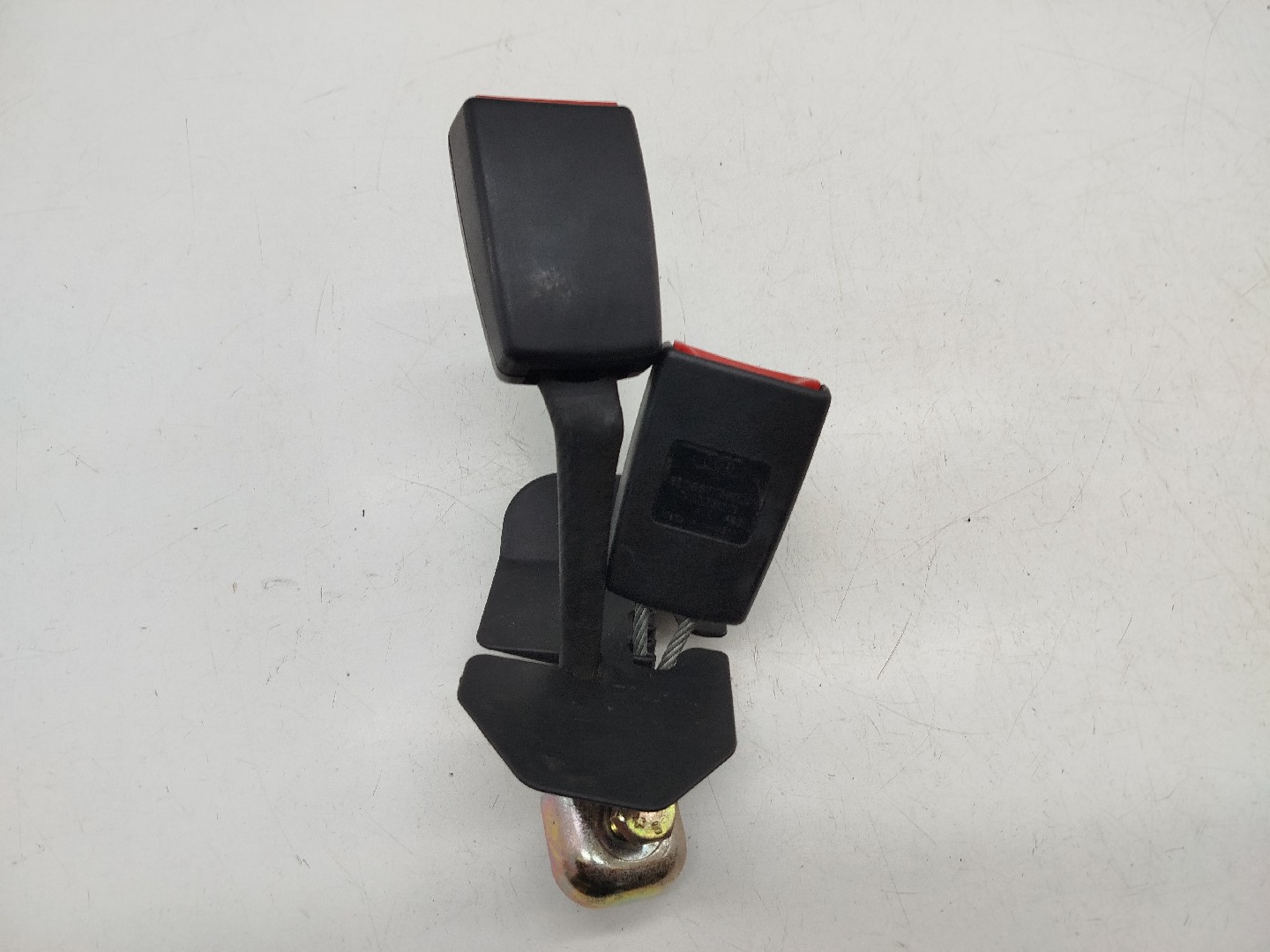 Encaixe cinto traseiro AUDI A4 Avant (8E5, B6) | 00 - 05