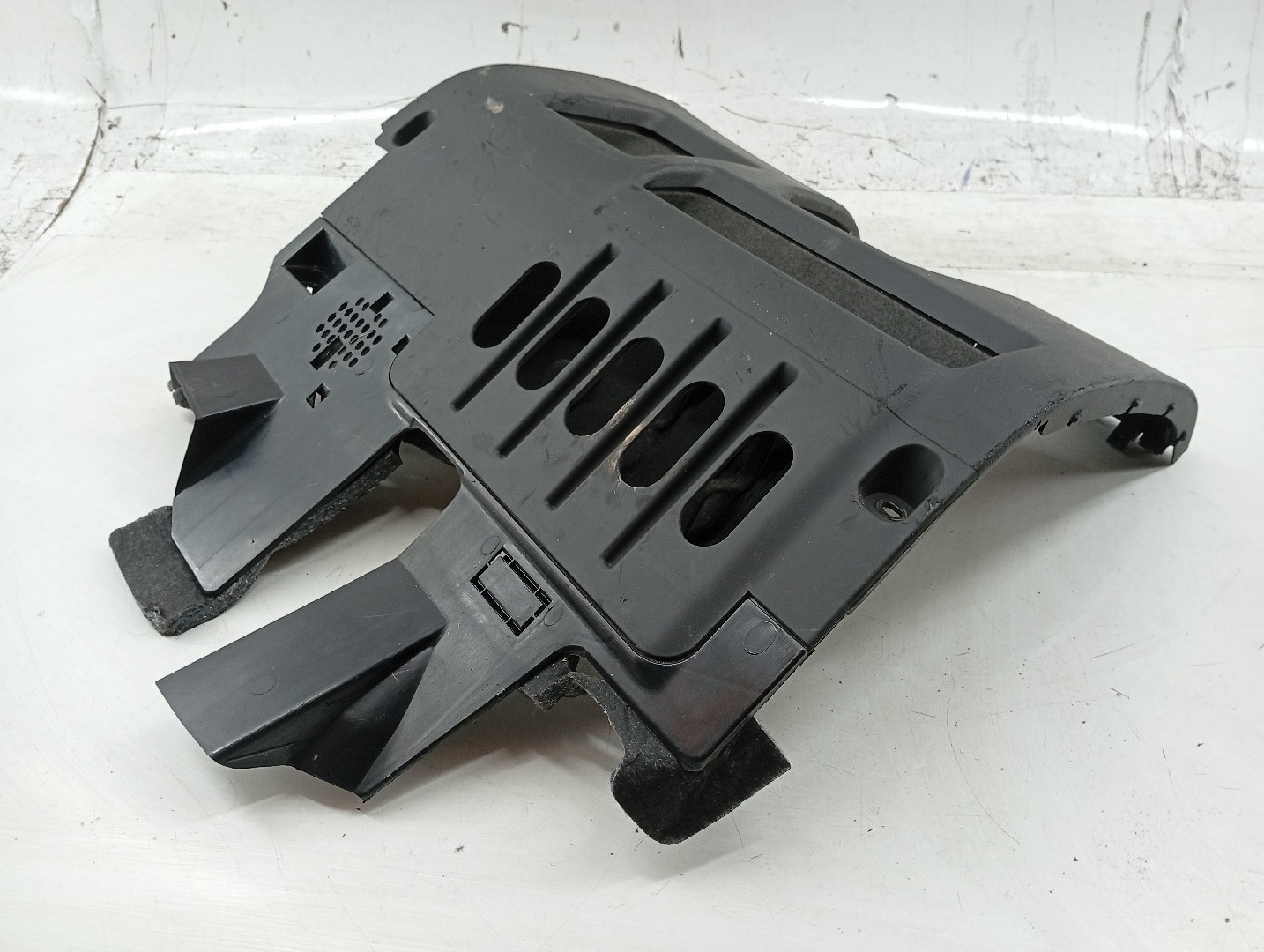Painel inferior de tablier AUDI A4 Avant (8E5, B6) | 00 - 05 Imagem-8