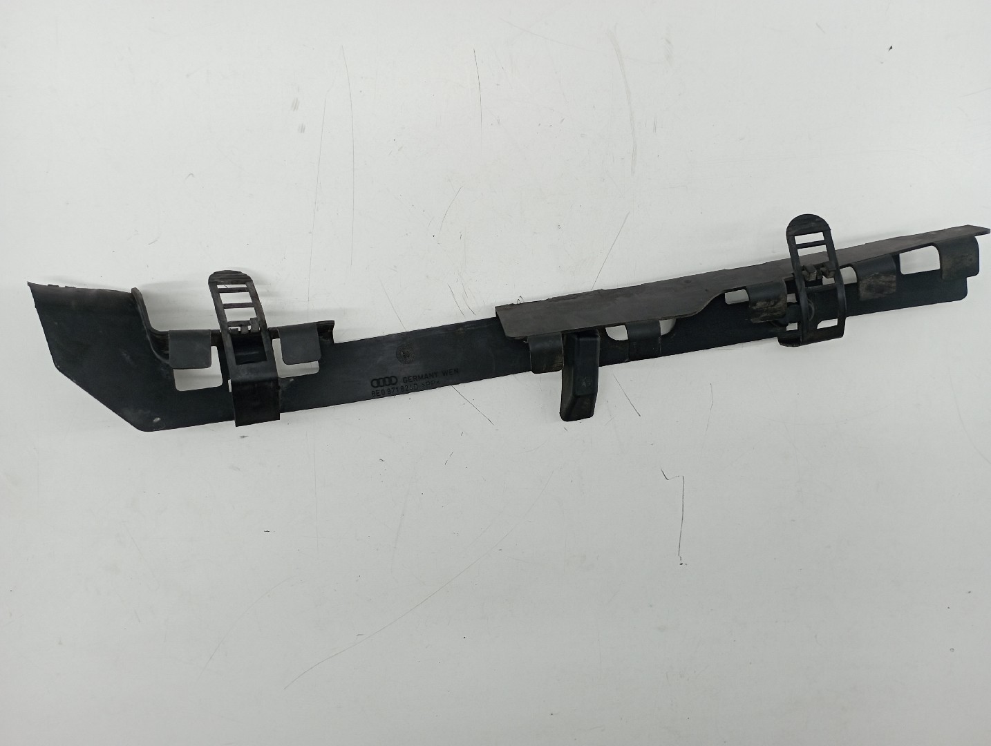 Suporte de mangueira de esguicho AUDI A4 Avant (8E5, B6) | 00 - 05 Imagem-1