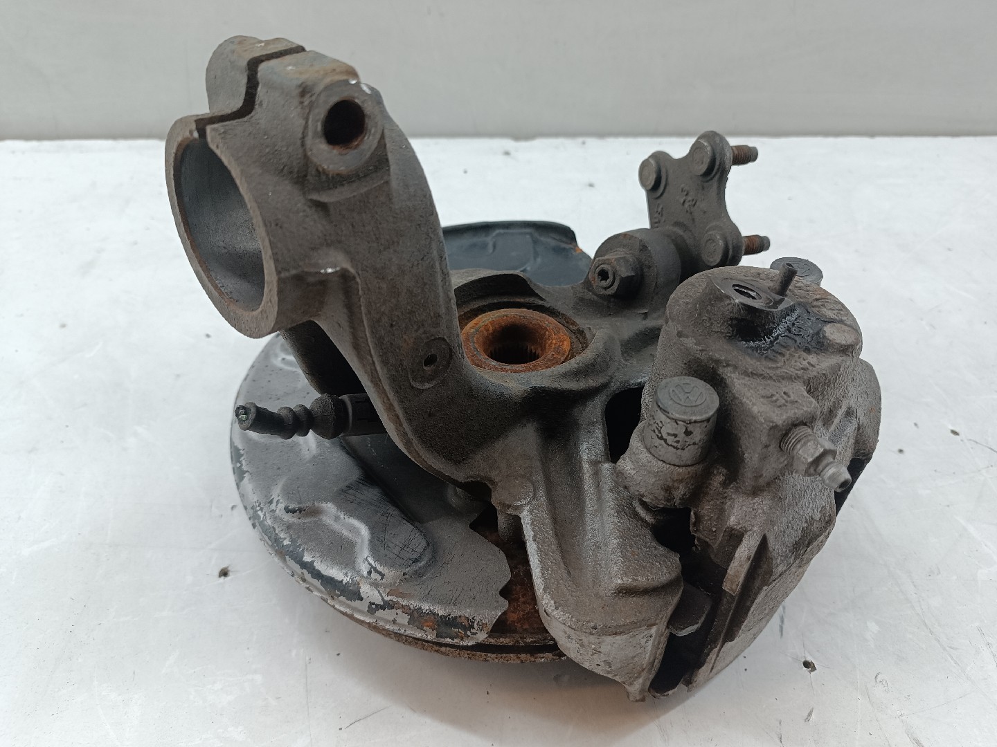 Manga de eixo frente direita AUDI A1 Sportback (8XA, 8XF) | 11 - 18 Imagem-3