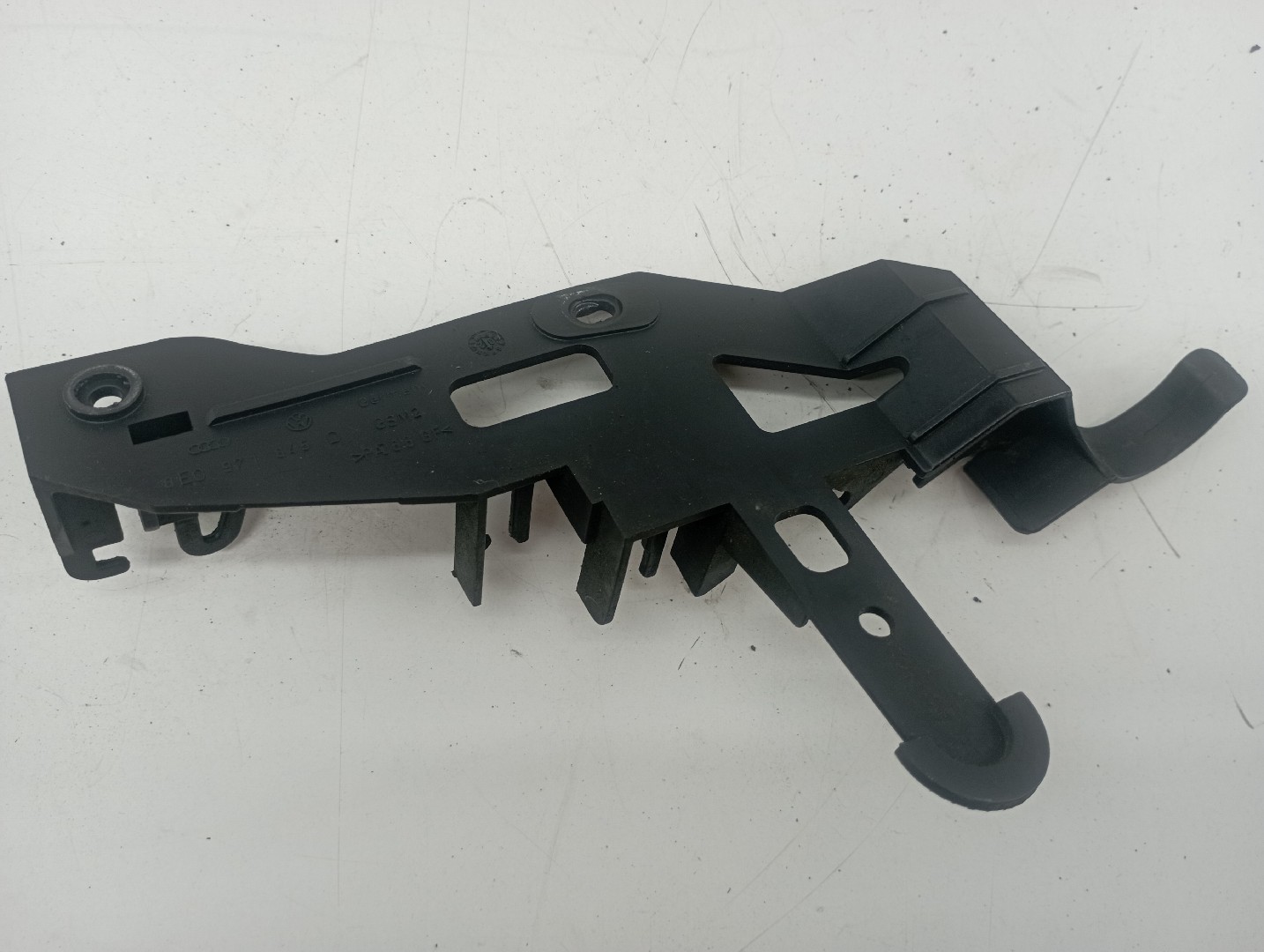 Suporte de instalação eletrica AUDI A4 Avant (8E5, B6) | 00 - 05