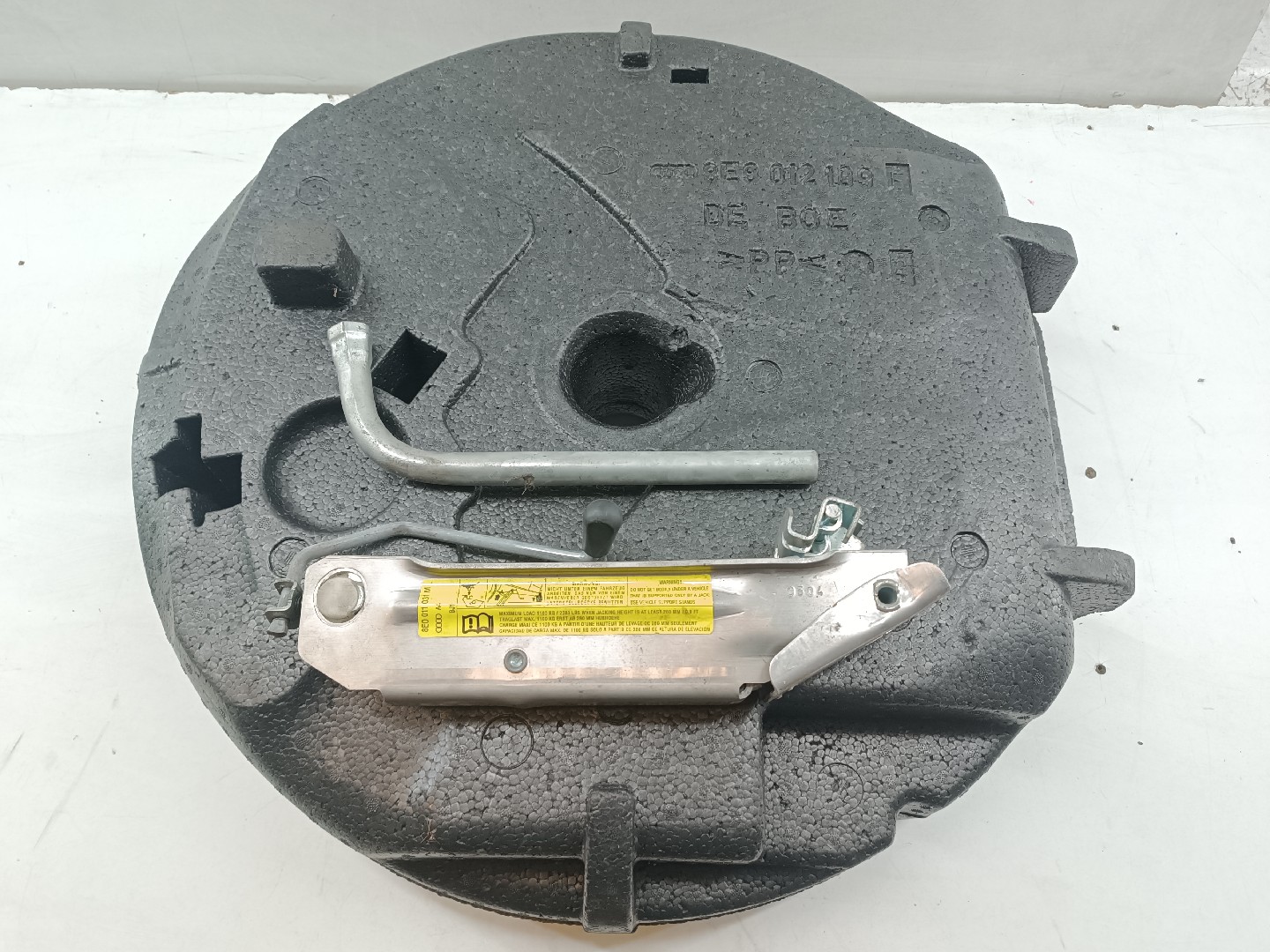 Kit pneu suplente AUDI A4 Avant (8E5, B6) | 00 - 05