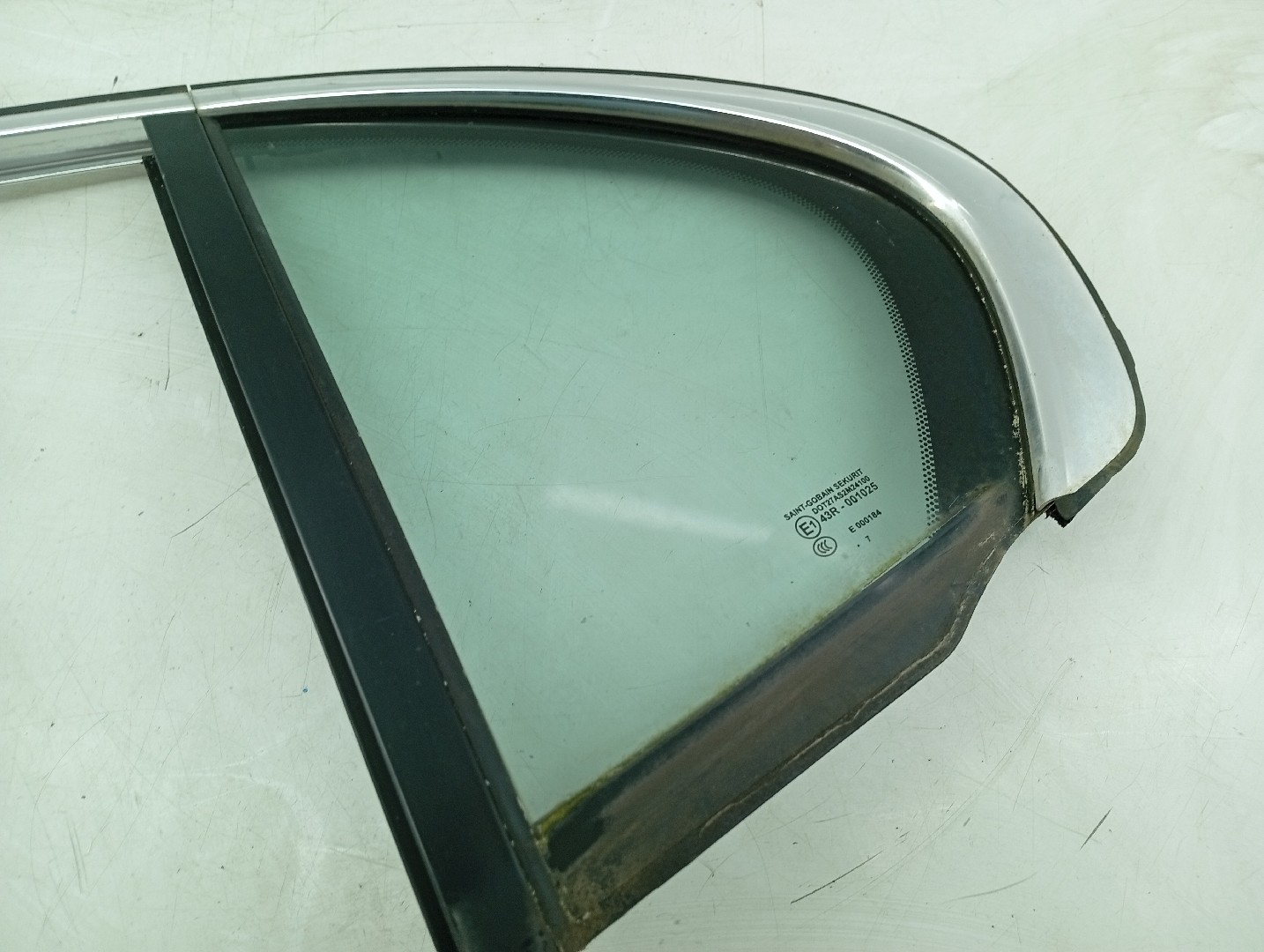 Vidro Triangular Porta Trás Esquerdo JAGUAR X-TYPE (X400) | 01 - 09 Imagem-1