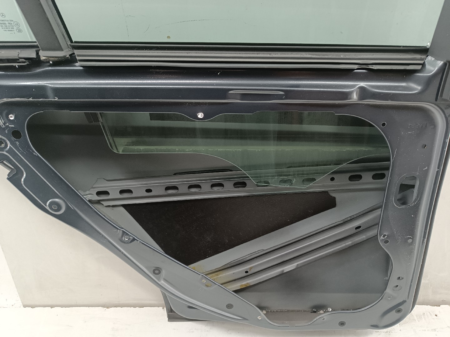 Puerta Trasera Izq MERCEDES-BENZ C-CLASS (W204) | 07 - 15 Imagem-1