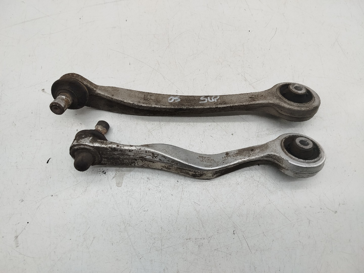 Braço de suspensão AUDI A4 Avant (8E5, B6) | 00 - 05