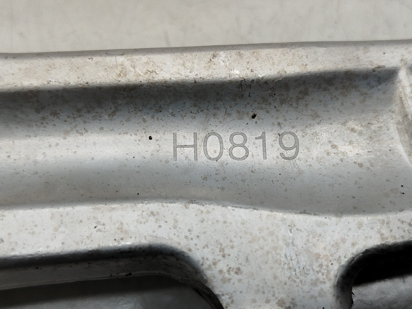 Braço de suspensão AUDI A4 Avant (8E5, B6) | 00 - 05 Imagem-1