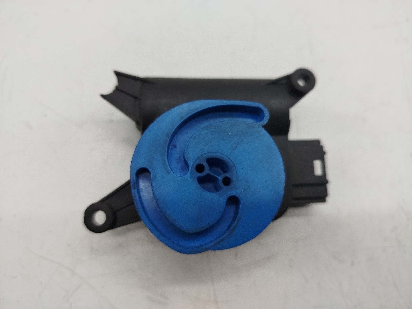 Atuador da Climatizaçao / Sofagem  AUDI A4 Avant (8E5, B6) | 00 - 05 Imagem-2