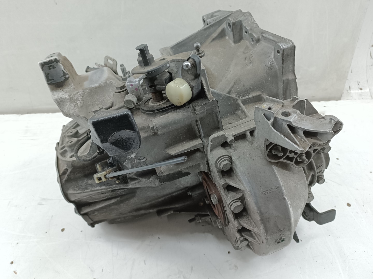 Caixa de Velocidades Manual PEUGEOT 3008 SUV (M_) | 16 -  Imagem-2
