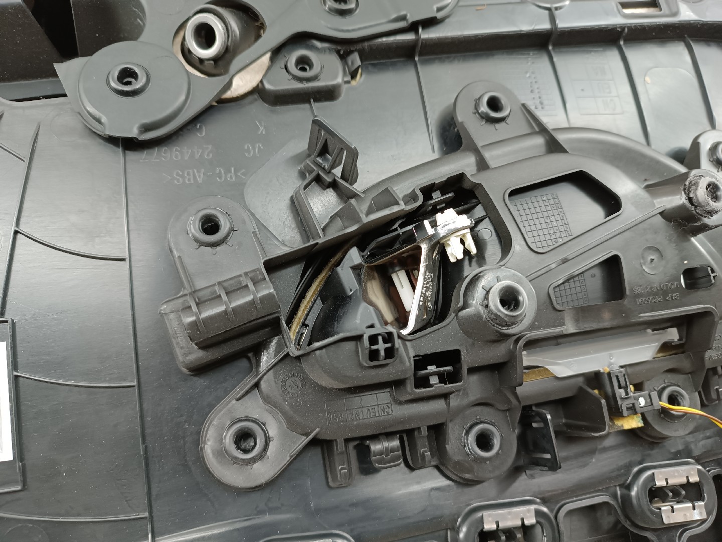 Quartela de porta trás esquerda MERCEDES-BENZ C-CLASS T-Model (S205) | 14 -  Imagem-3