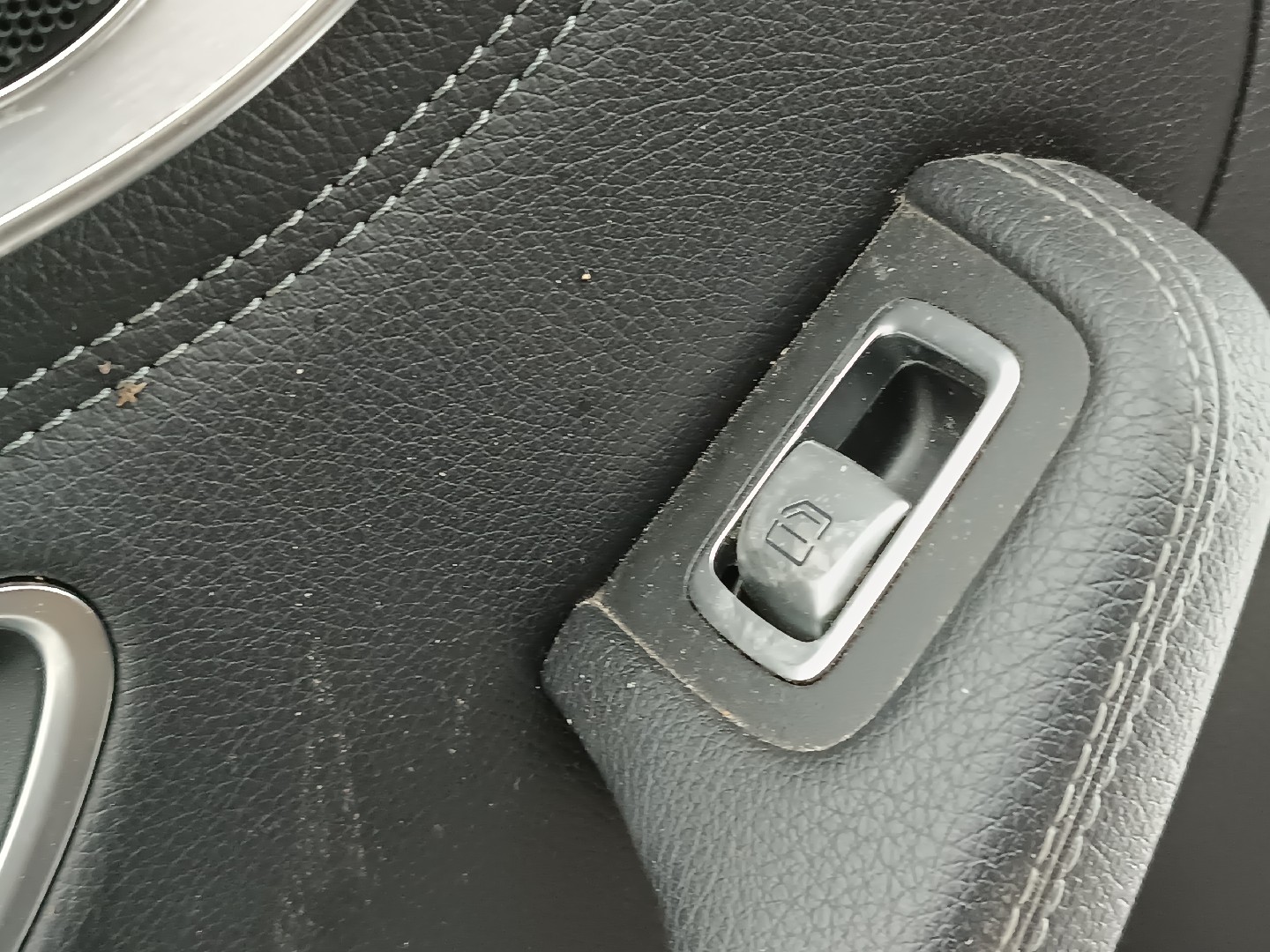 Quartela de porta trás esquerda MERCEDES-BENZ C-CLASS T-Model (S205) | 14 -  Imagem-8