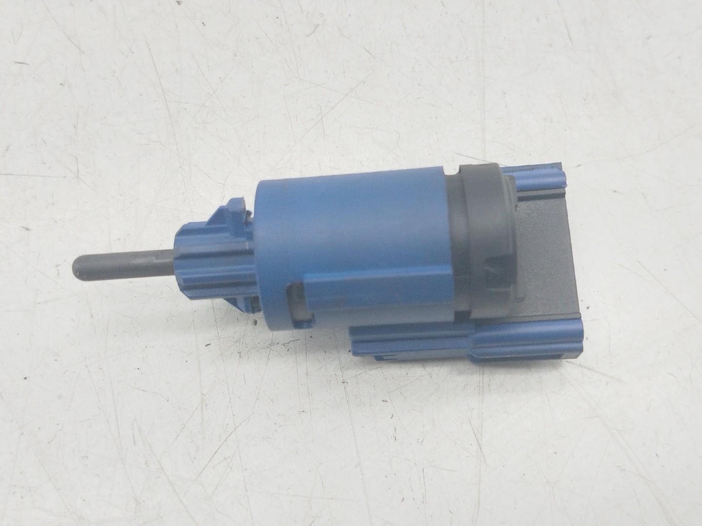 Sensor do pedal de embraiagem AUDI A4 Avant (8E5, B6) | 00 - 05 Imagem-3