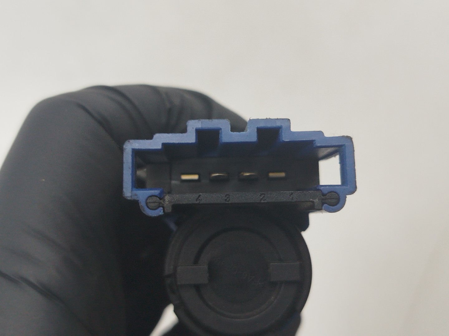 Sensor do pedal de embraiagem AUDI A4 Avant (8E5, B6) | 00 - 05 Imagem-2