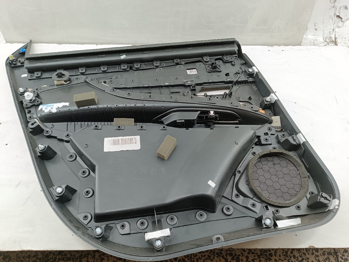 Quartela de porta trás direita PEUGEOT 5008 II | 16 - 