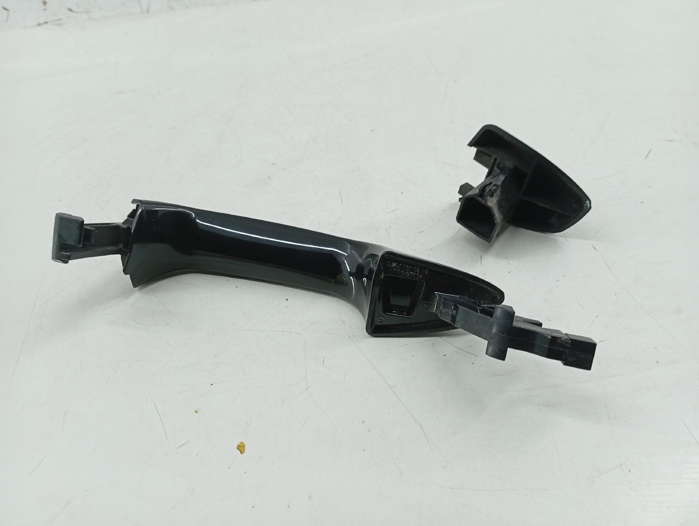 Puxador Exterior Porta Frente Direito MERCEDES-BENZ A-CLASS (W176) | 12 - 18 Imagem-2
