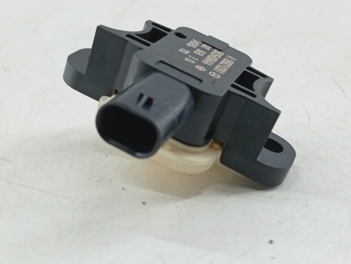 Sensor Airbag MERCEDES-BENZ A-CLASS (W176) | 12 - 18 Imagem-1