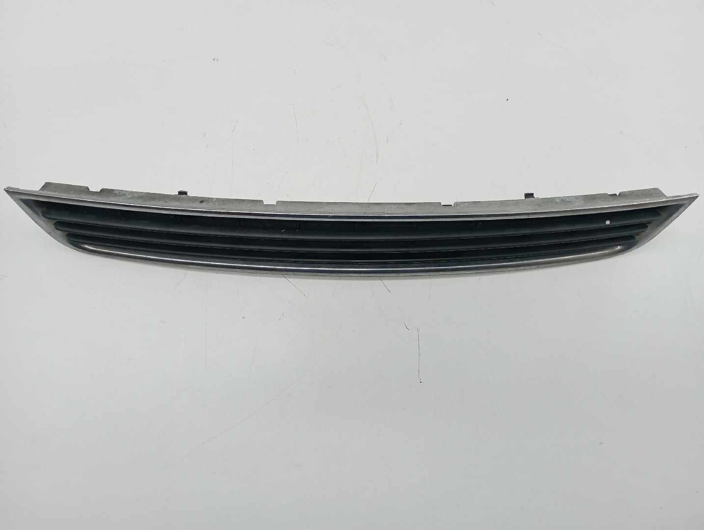 Grelha de para-choques AUDI A4 Avant (8E5, B6) | 00 - 05 Imagem-1