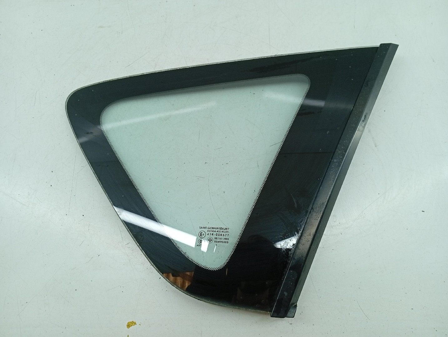 Vidro Painel Tras Direito MAZDA 3 (BK) | 03 - 09
