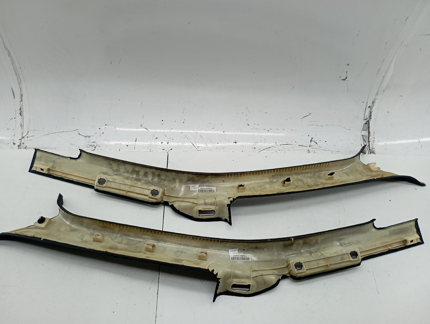 Moldura de pilar A AUDI A4 Avant (8E5, B6) | 00 - 05 Imagem-1
