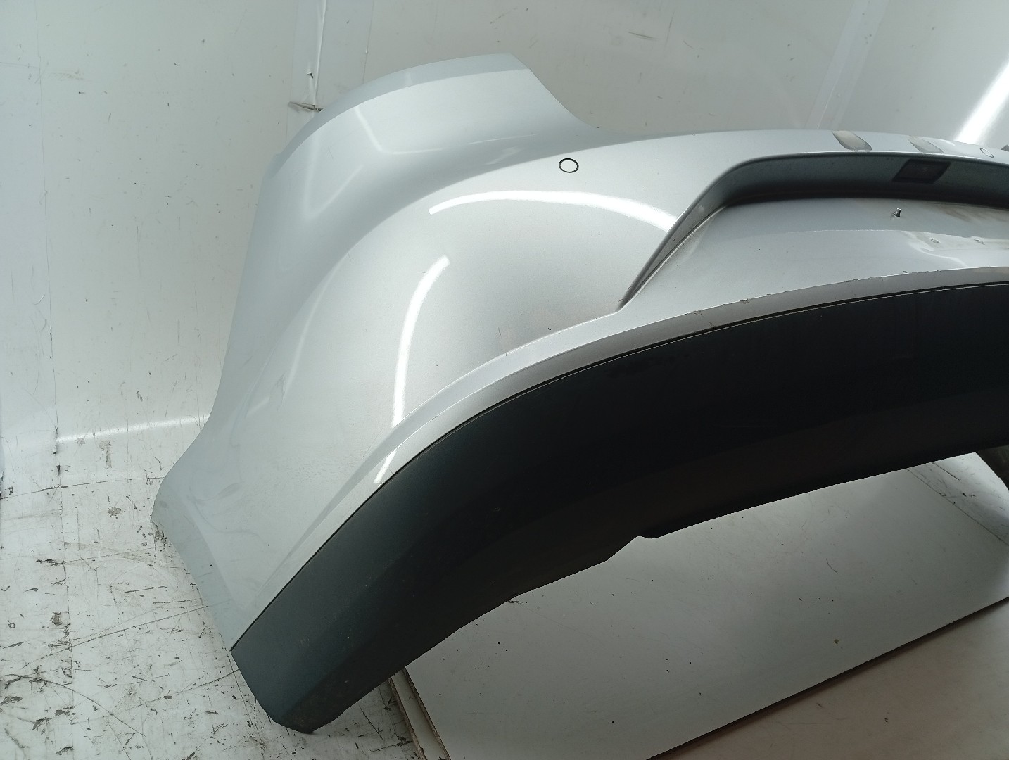 Para Choques Traseiro Com Sensores SEAT TOLEDO IV (KG3) | 12 - 19 Imagem-1