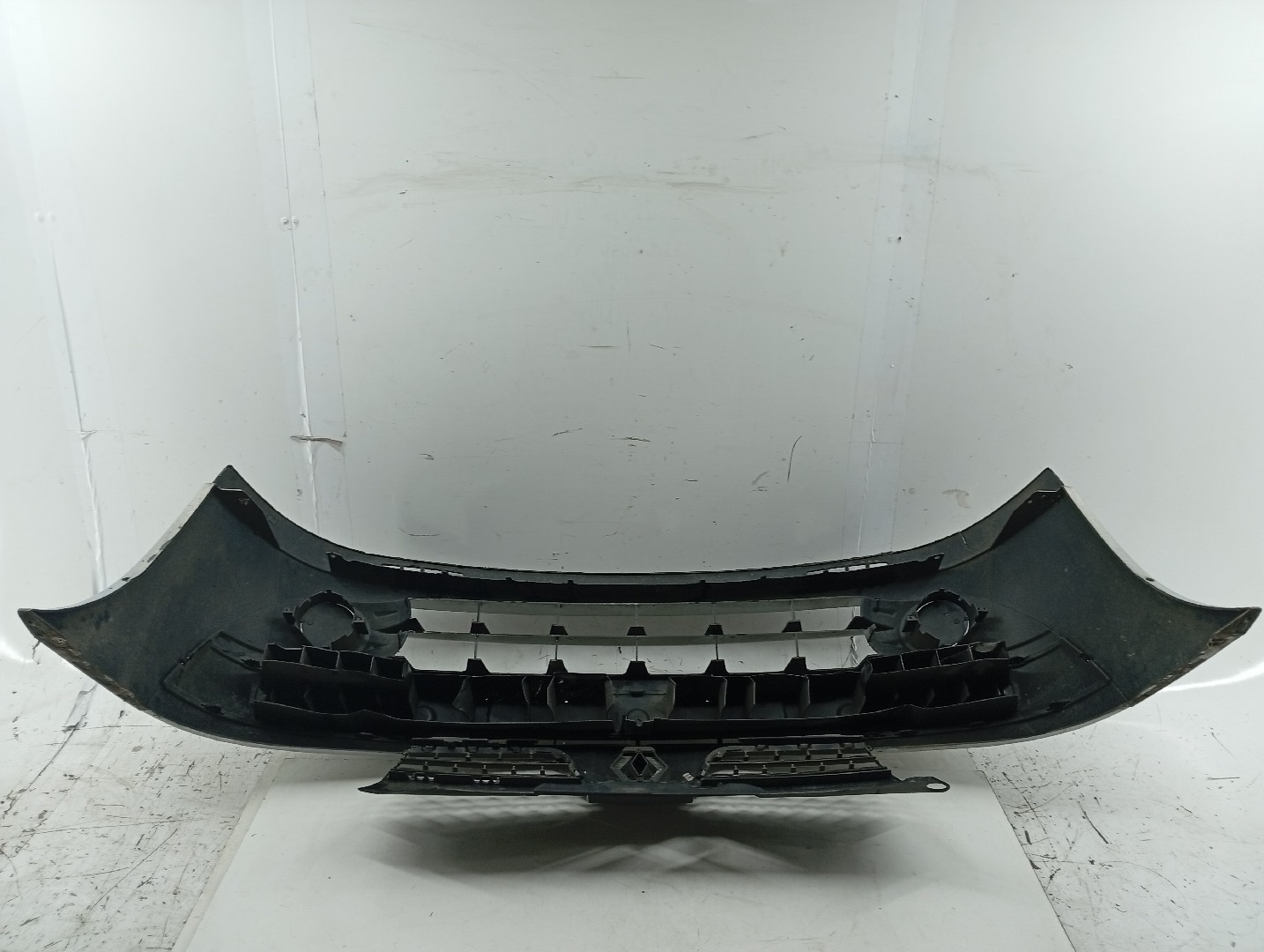 Paragolpes Delantero RENAULT CLIO II (BB_, CB_) | 98 - 