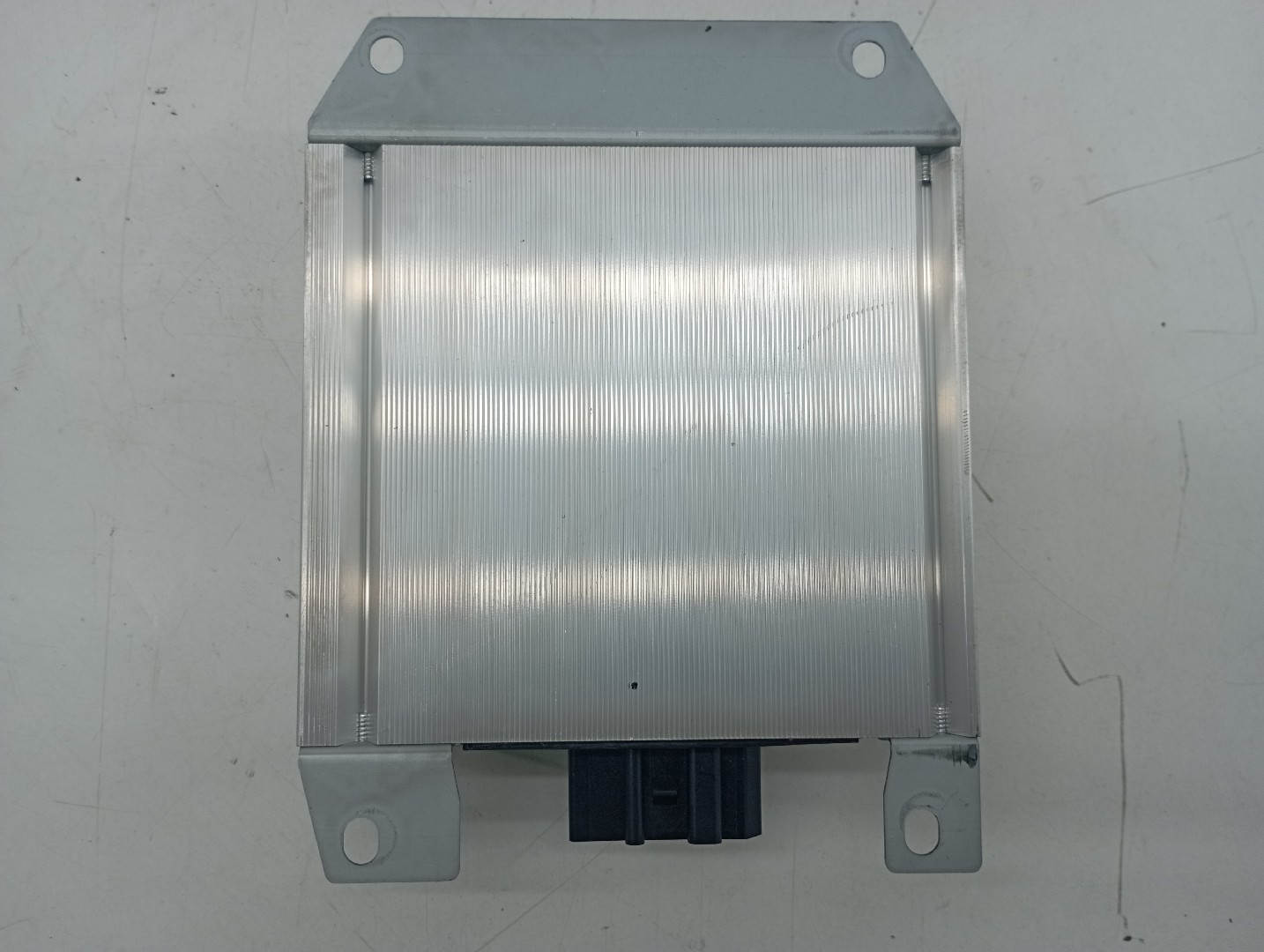 Amplificador de som AUDI A4 Avant (8E5, B6) | 00 - 05 Imagem-3