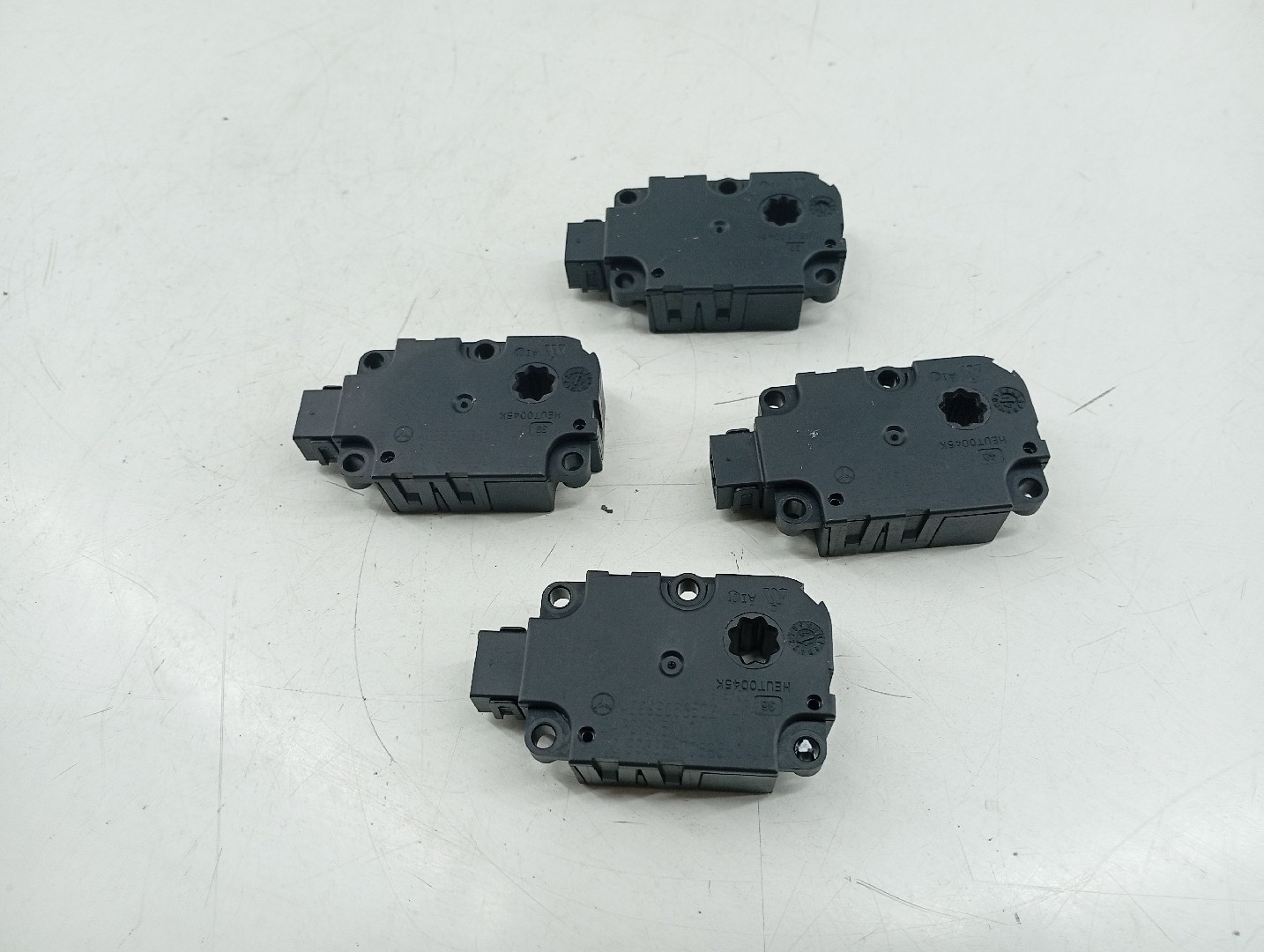 Motores atuadores de sofagem MERCEDES-BENZ A-CLASS (W177) | 18 -  Imagem-4