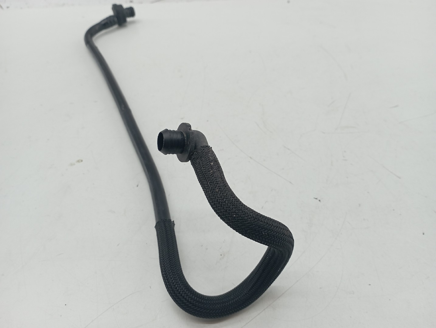 Tubo flexível de vacuo,sistema de travagem AUDI A4 Avant (8E5, B6) | 00 - 05 Imagem-1