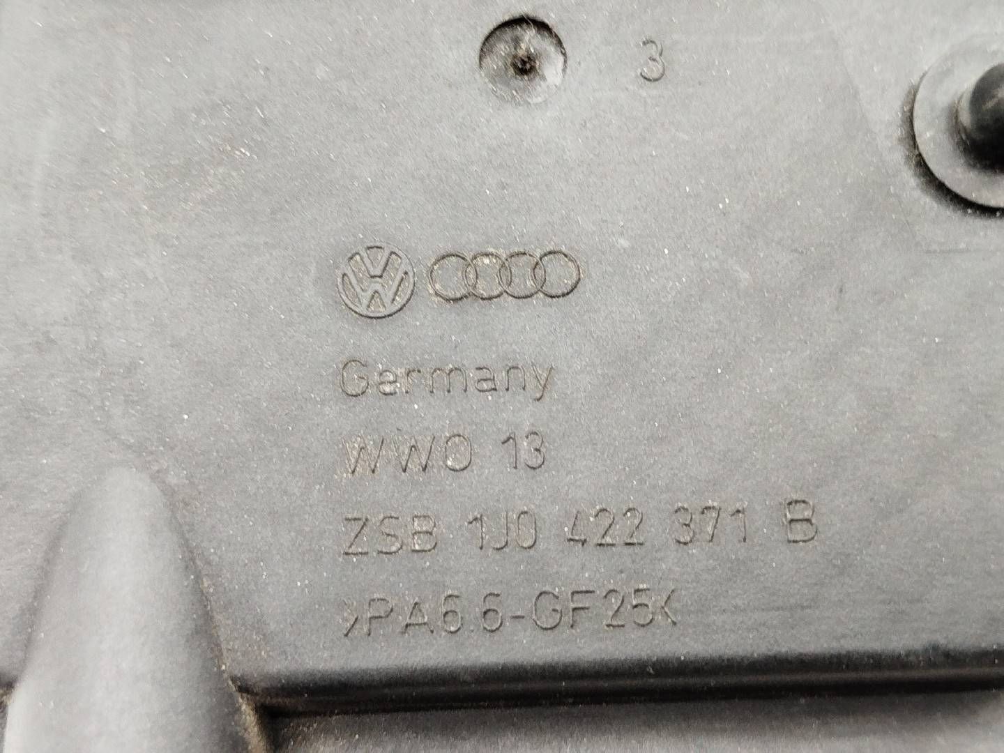 Reservatorio do oleo da direção VOLKSWAGEN GOLF IV (1J1) | 97 - 07 Imagem-1