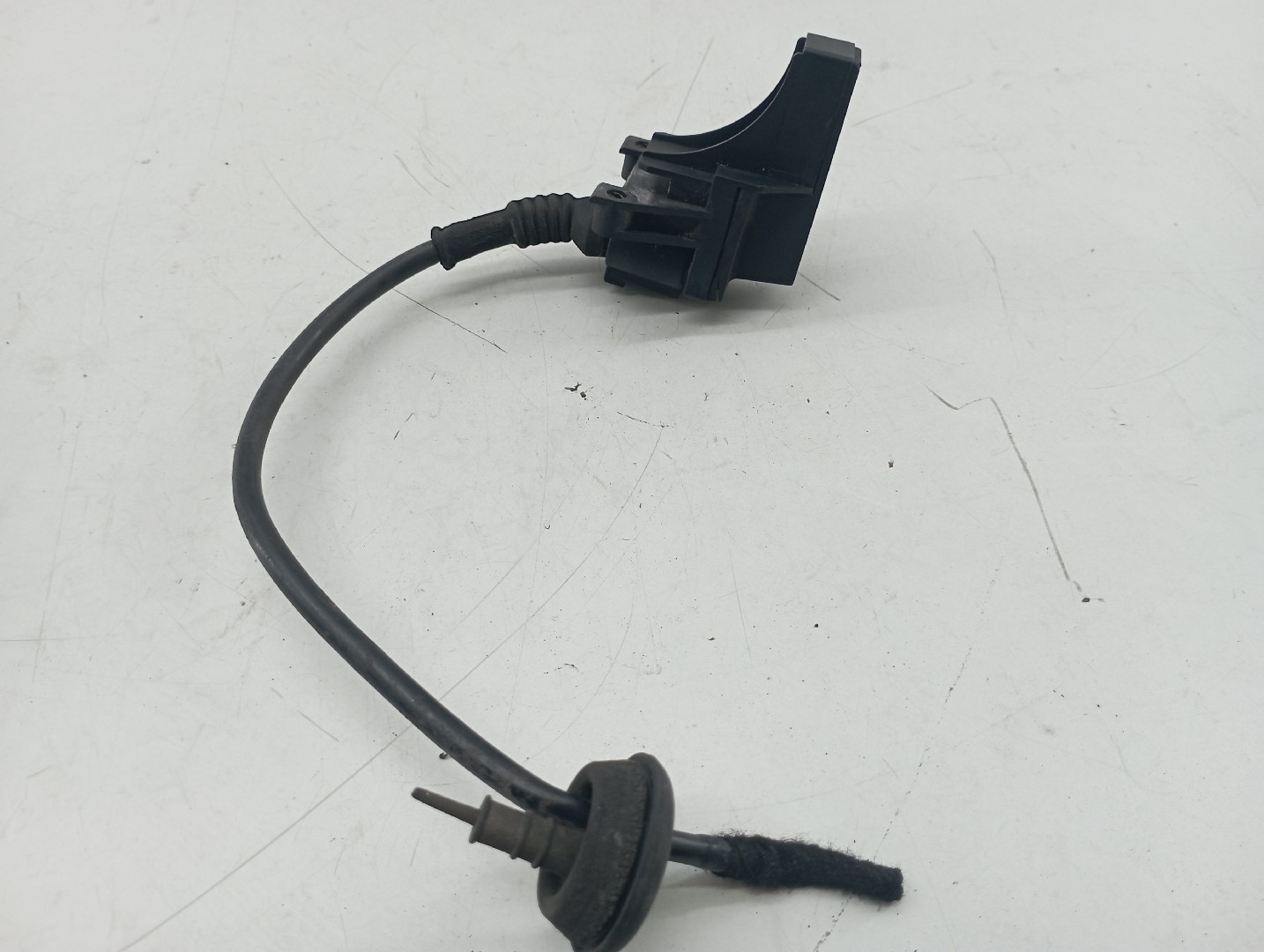 Amplificador de antena AUDI A4 Avant (8E5, B6) | 00 - 05 Imagem-3