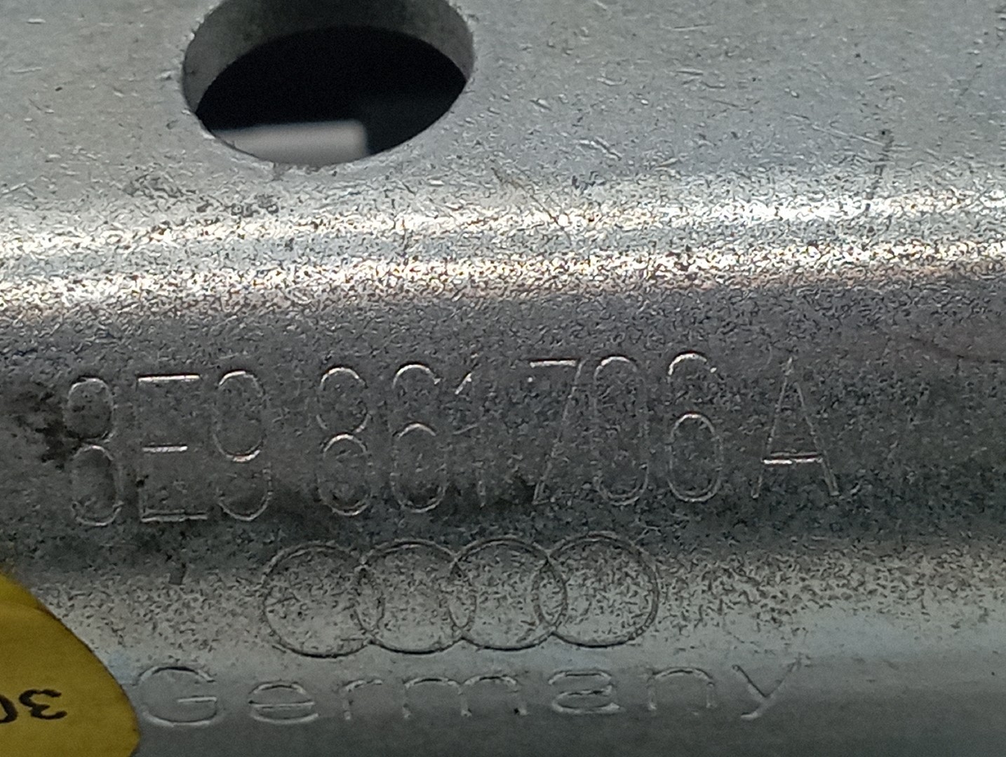 Suporte de cortina da mala AUDI A4 Avant (8E5, B6) | 00 - 05 Imagem-4